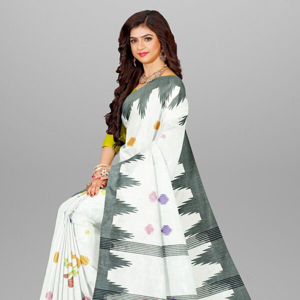 Monipuri white saree - মনিপুরি সাদা শাড়ি